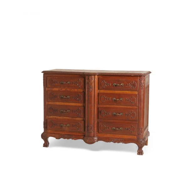 Commode de style Chippendale